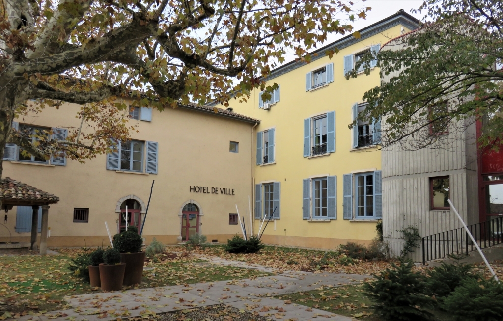 Mairie de Brignais dans le Rhône