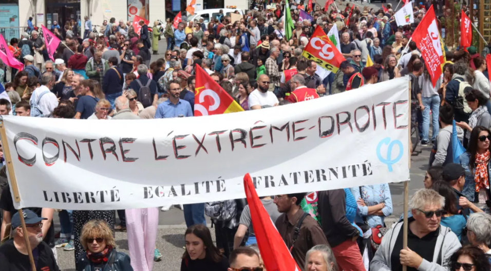 Samedi dernier, la manifestation à Clermont-Ferrand contre l'extrême droite a rassemblé près de 4000 personnes.