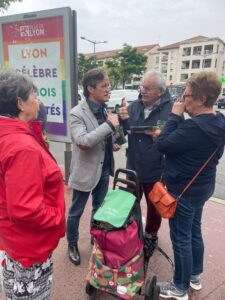 Le député Thomas Rudigoz, en campagne pour les législatives
