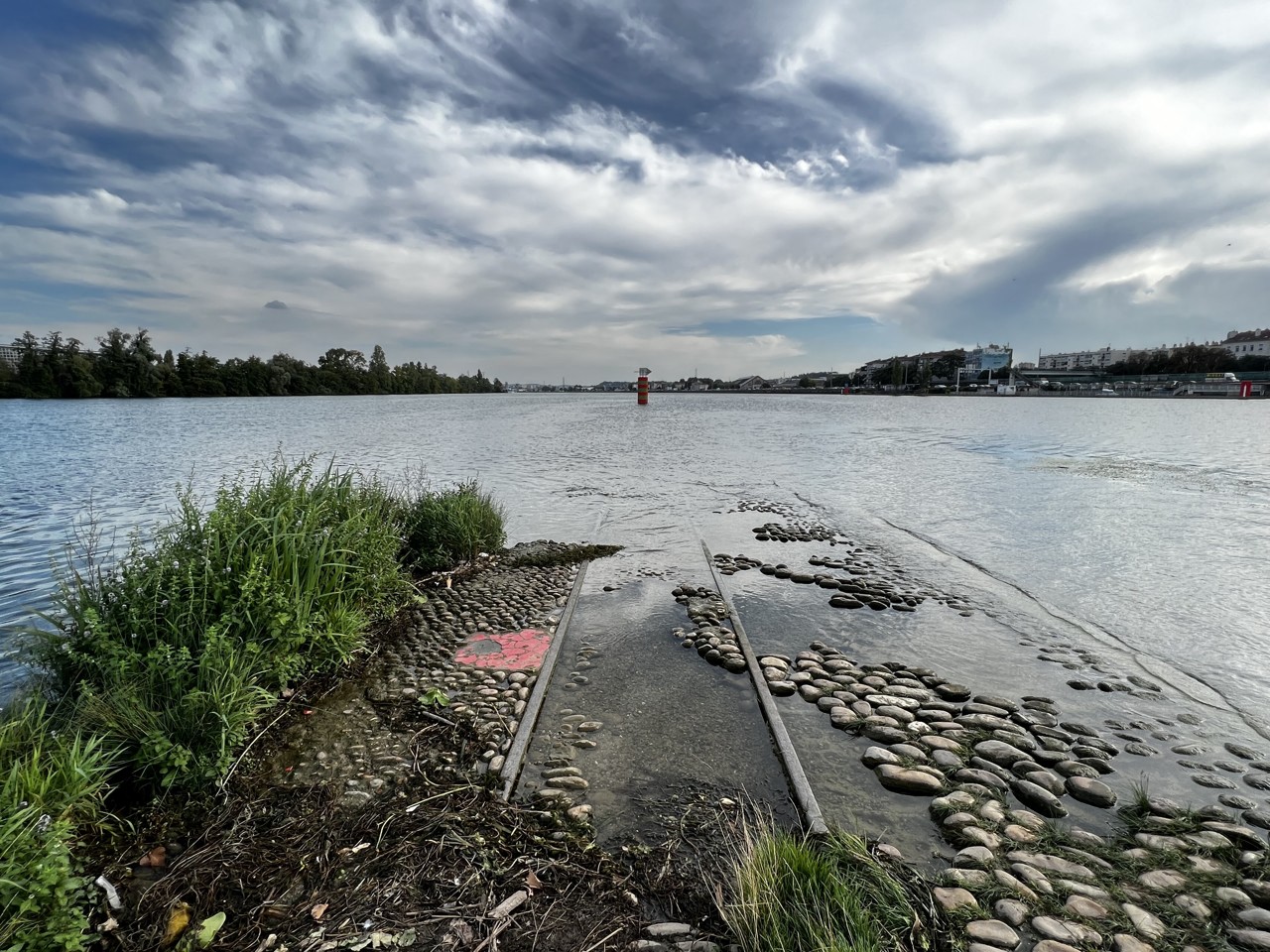 La Confluence, lieu de rencontre entre le Rhône et la Saône